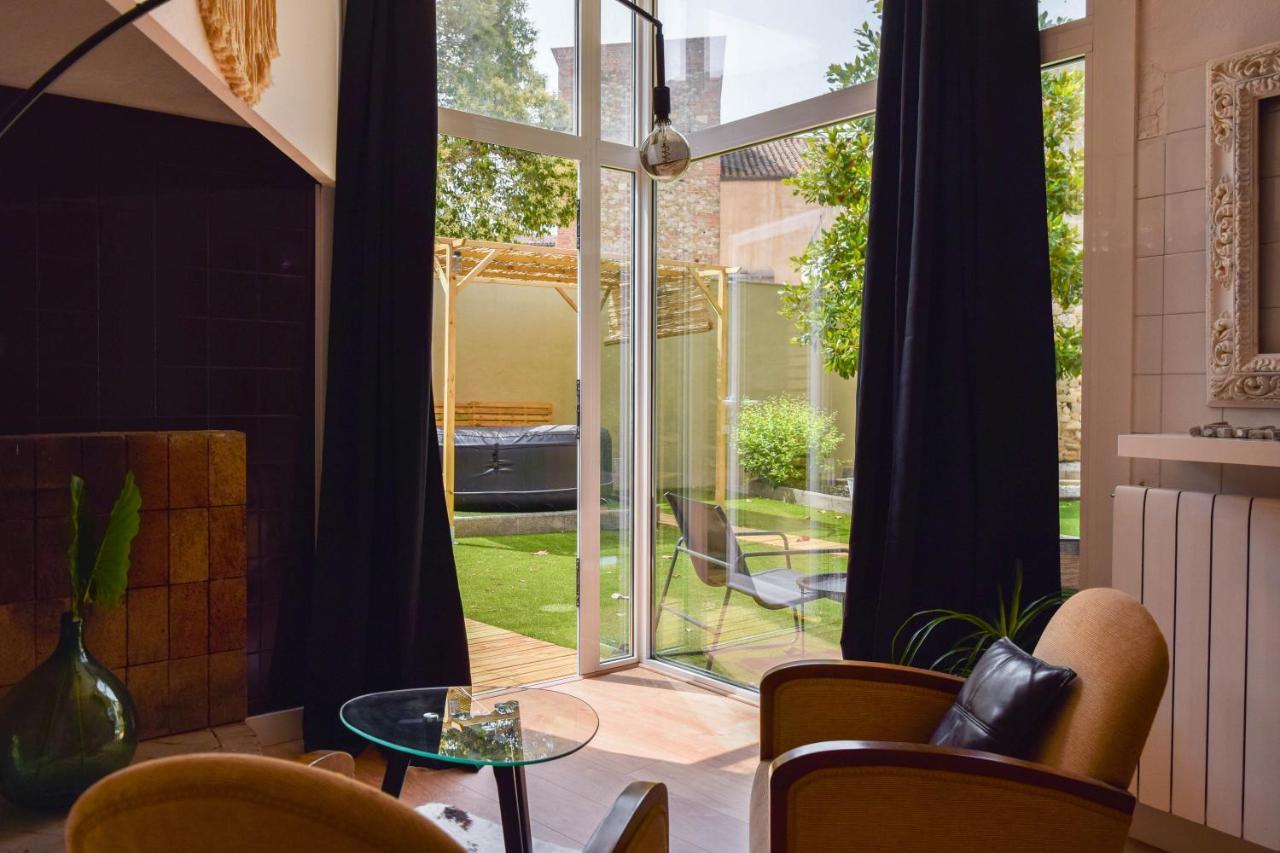 Cal Capo Alojamiento Con Jacuzzi Appartement Besalú Buitenkant foto