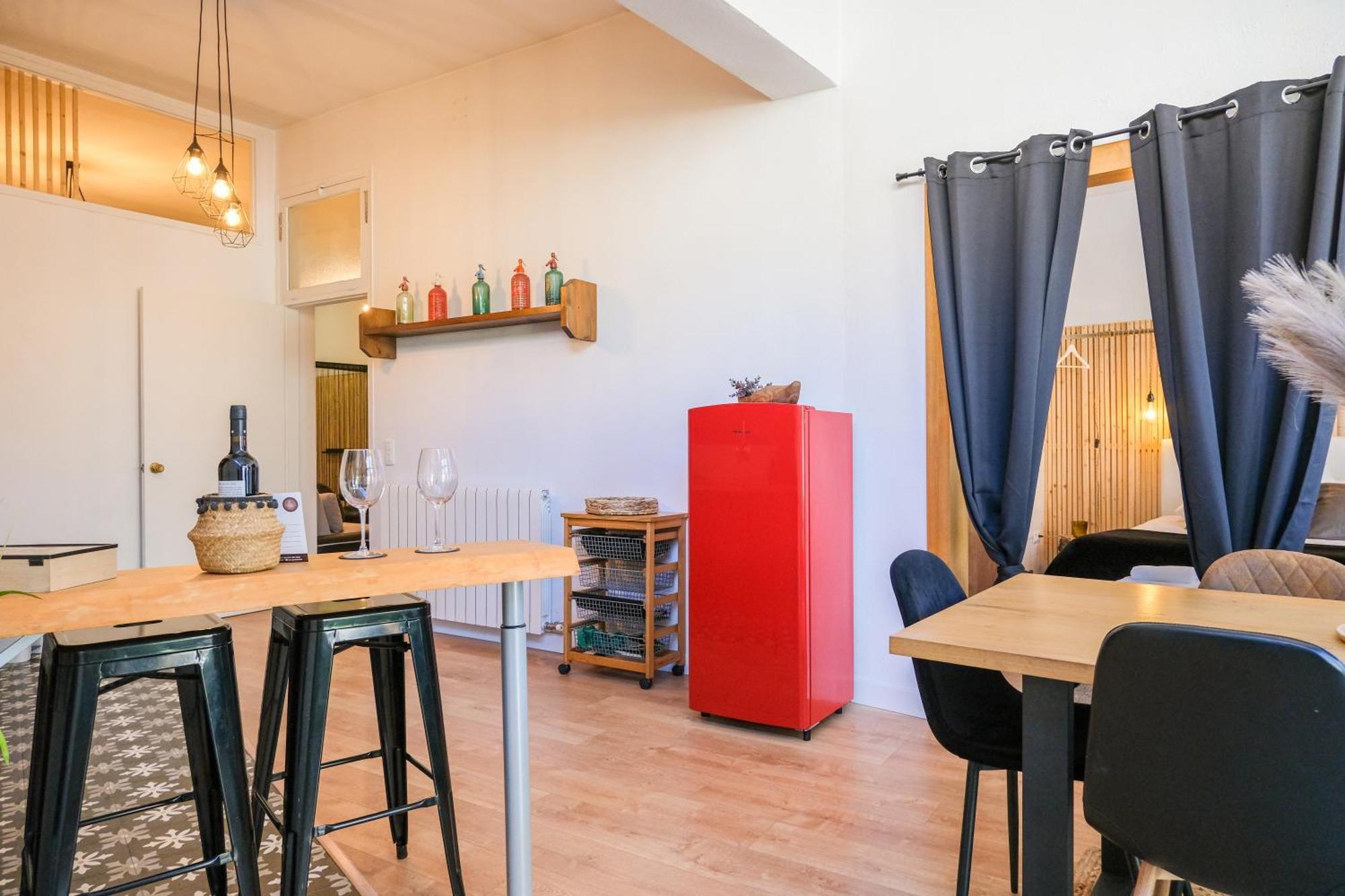 Cal Capo Alojamiento Con Jacuzzi Appartement Besalú Buitenkant foto